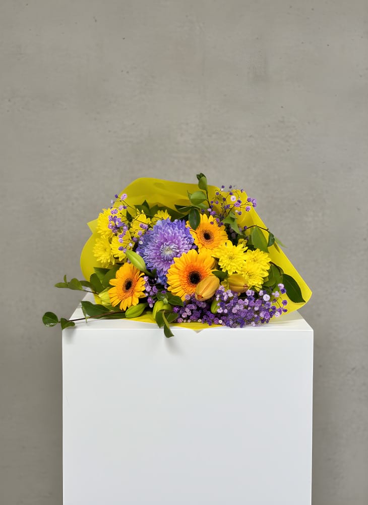 BRIGHT FLORIST CHOICE