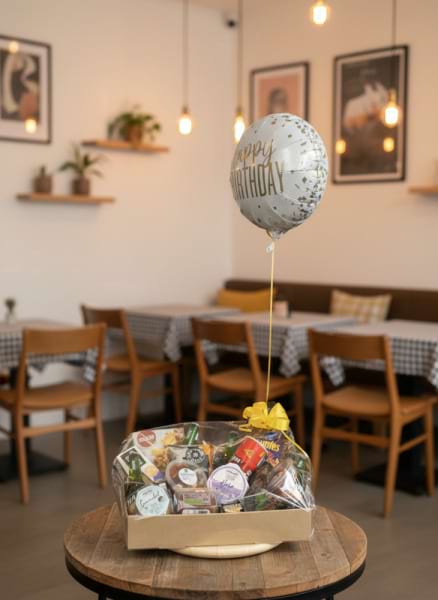 Cheese and deli favourites hamper