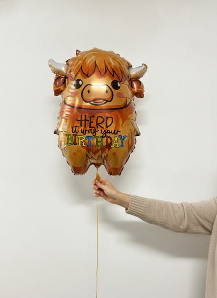 Highland Cow Birthday Balloon